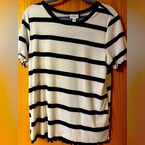 NEVER BEEN WORN white and navy striped tee. Lettuce detail on the sleeves XL